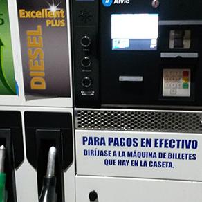 Ante la proliferación de gasolineras desatendidas, la disparidad normativa y el respaldo de la CNMC a las mismas, COCEMFE muestra el posicionamiento de las personas con discapacidad física y orgánica al respecto